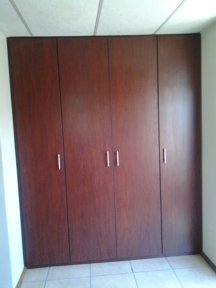 1 Bedroom Property for Sale in Willows Free State